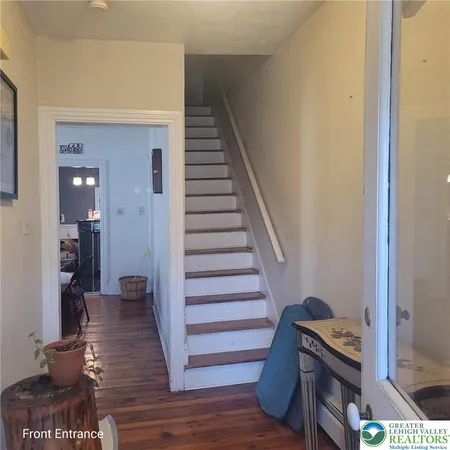 $2,400 | 440 New Street, Freemansburg, PA 18017
