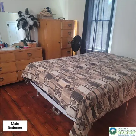$2,400 | 440 New Street, Freemansburg, PA 18017
