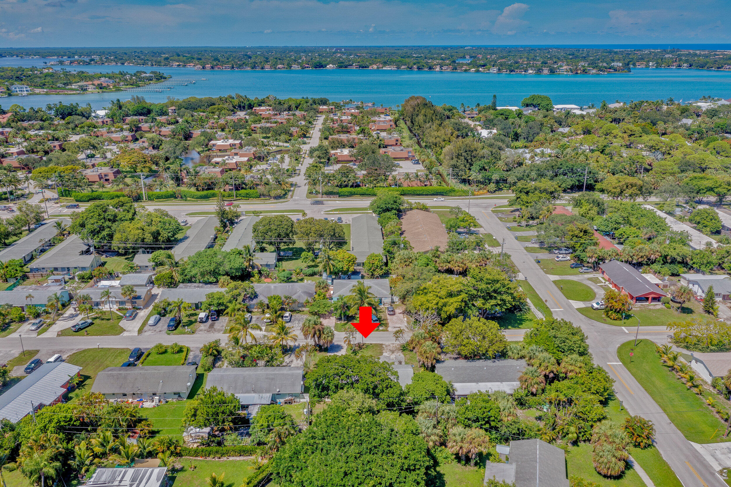 804 Northview Drive Jupiter, FL 33458 - Photo 2 of 9 33_dji_0704-2