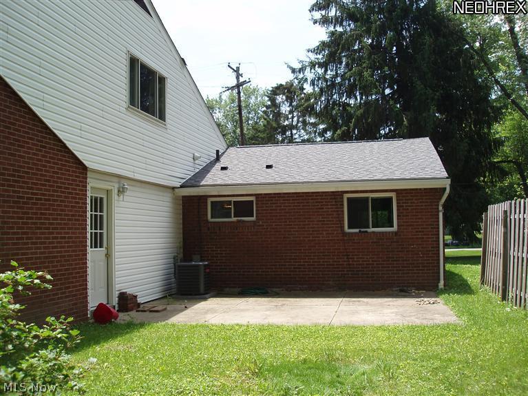 1411 Arcadia Road Kent, OH 44240 - Photo 5 of 24 Gallery Image 5