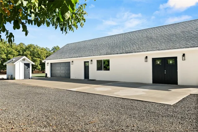 $1,175,000 | 9243 Turner Lane, Durham, CA 95938