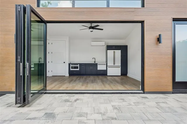 $1,800,000 | 708 West Kentucky Avenue, Tampa, FL 33603