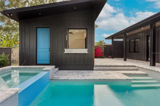 $1,800,000 | 708 West Kentucky Avenue, Tampa, FL 33603