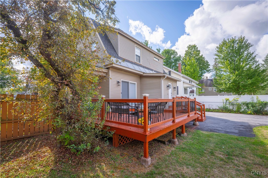 303 French Road Utica, NY 13502 - Photo 10 of 50