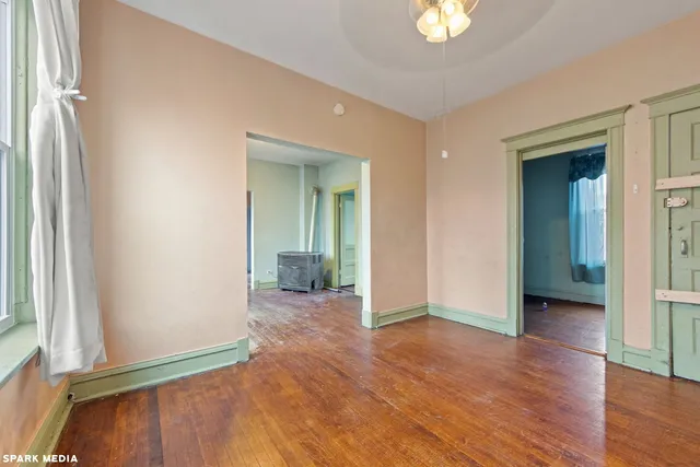 $299,000 | 4800 South Wood Street, Chicago, IL 60609
