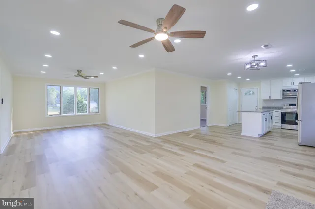 $375,000 | 9708 Martinsburg Road, Hedgesville, WV 25427