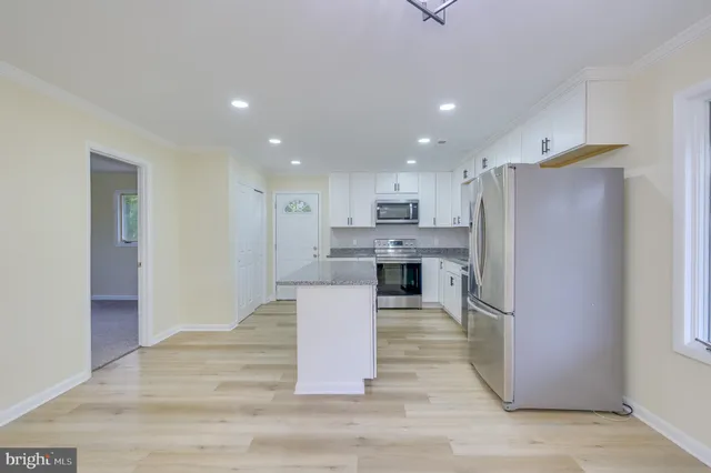 $375,000 | 9708 Martinsburg Road, Hedgesville, WV 25427