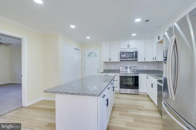 $375,000 | 9708 Martinsburg Road, Hedgesville, WV 25427