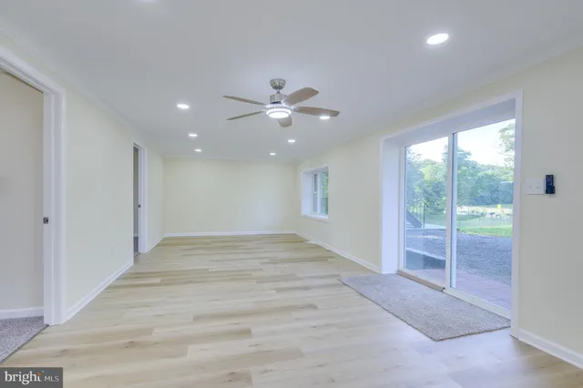 $375,000 | 9708 Martinsburg Road, Hedgesville, WV 25427