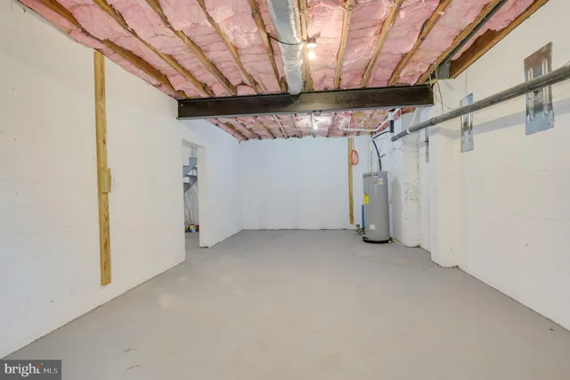 $375,000 | 9708 Martinsburg Road, Hedgesville, WV 25427