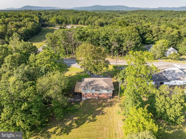 $375,000 | 9708 Martinsburg Road, Hedgesville, WV 25427