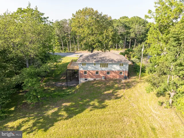 $375,000 | 9708 Martinsburg Road, Hedgesville, WV 25427