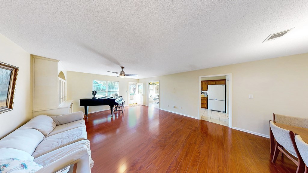 503 Ridgecliff Court North Augusta, SC 29841 - Photo 5 of 17 Gallery Image 5