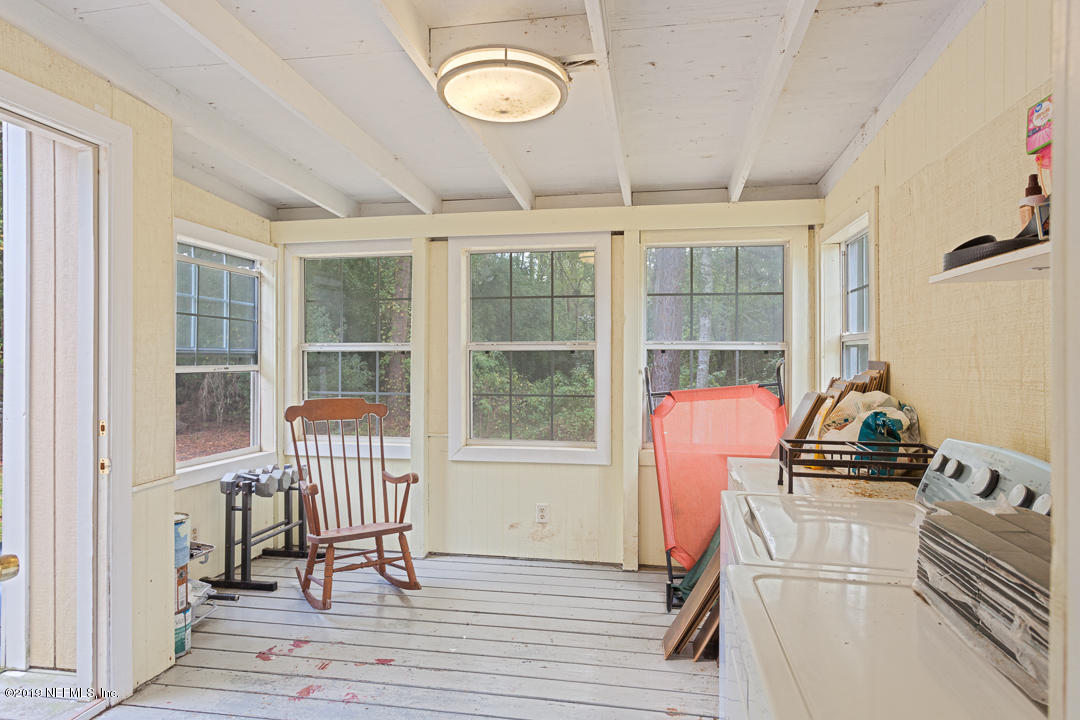 1004 Colley Road Starke, FL 32091 - Photo 20 of 34 Back Patio - Laundry Facility