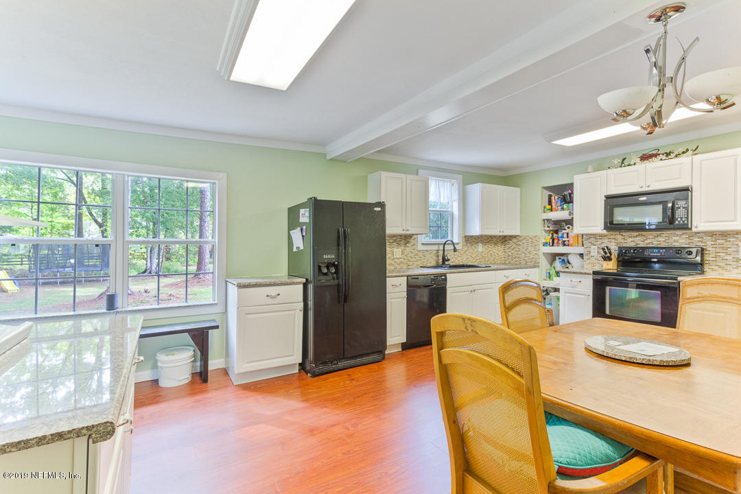 Kitchen to Dining Area