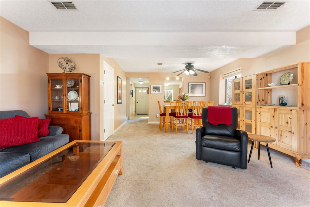 33 Apple Tree Hill Road, Unit 33 Hopkinton, MA 01748 - Photo 3 of 41 Gallery Image 3