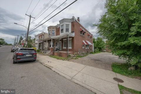 a car parked in front of a house
