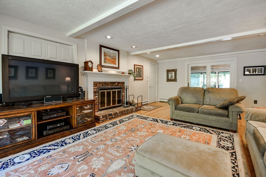11 Middle Road Sudbury, MA 01776 - Photo 11 of 28