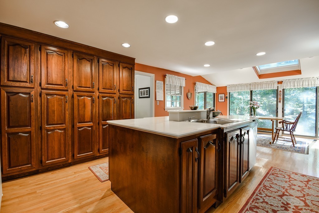 11 Middle Road Sudbury, MA 01776 - Photo 13 of 28