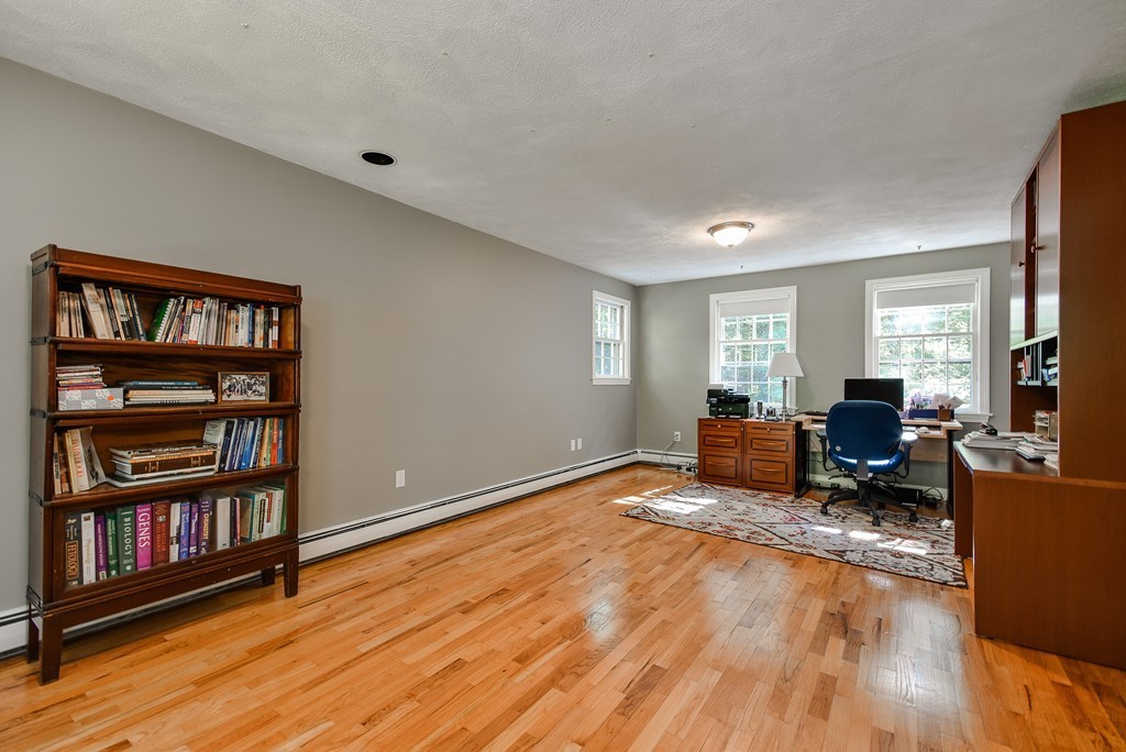 11 Middle Road Sudbury, MA 01776 - Photo 23 of 28