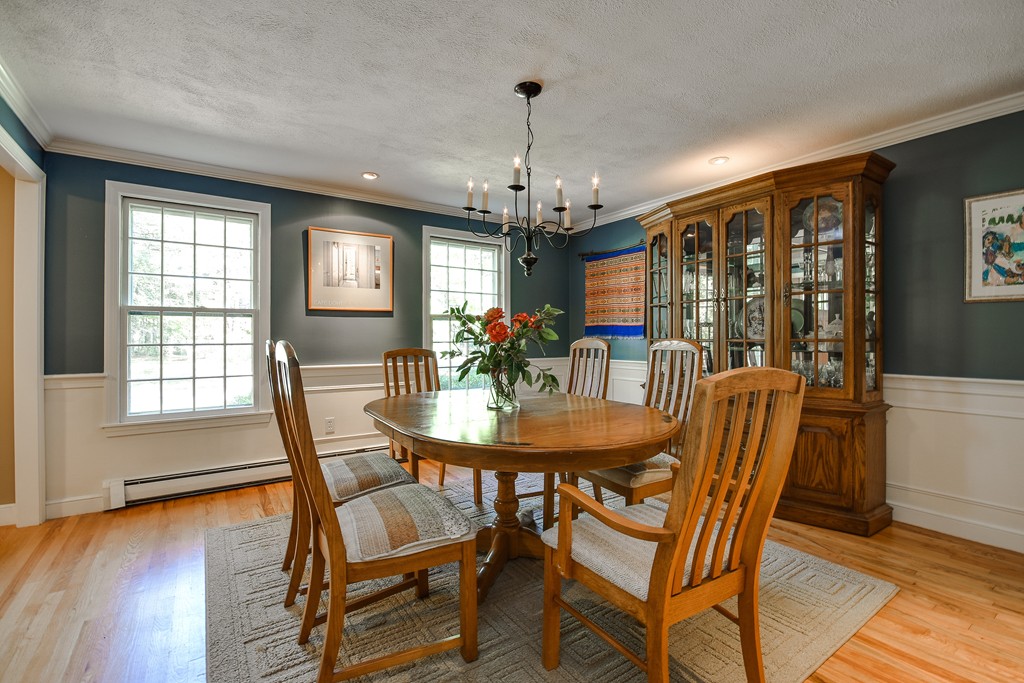 11 Middle Road Sudbury, MA 01776 - Photo 8 of 28