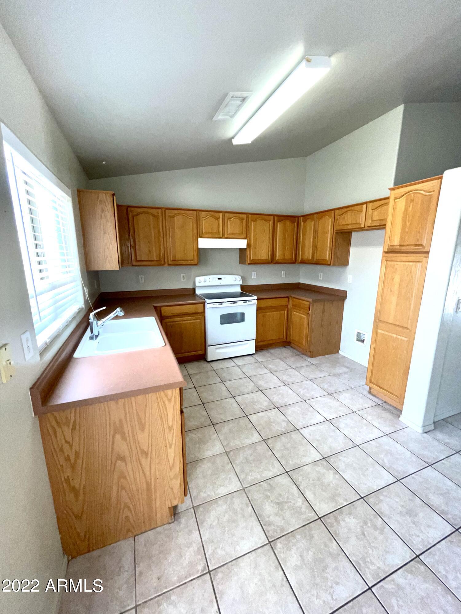5202 West Pecan Road Laveen, AZ 85339 - Photo 2 of 11 2A891B6F-BDBB-414A-994C-1D286532F85C
