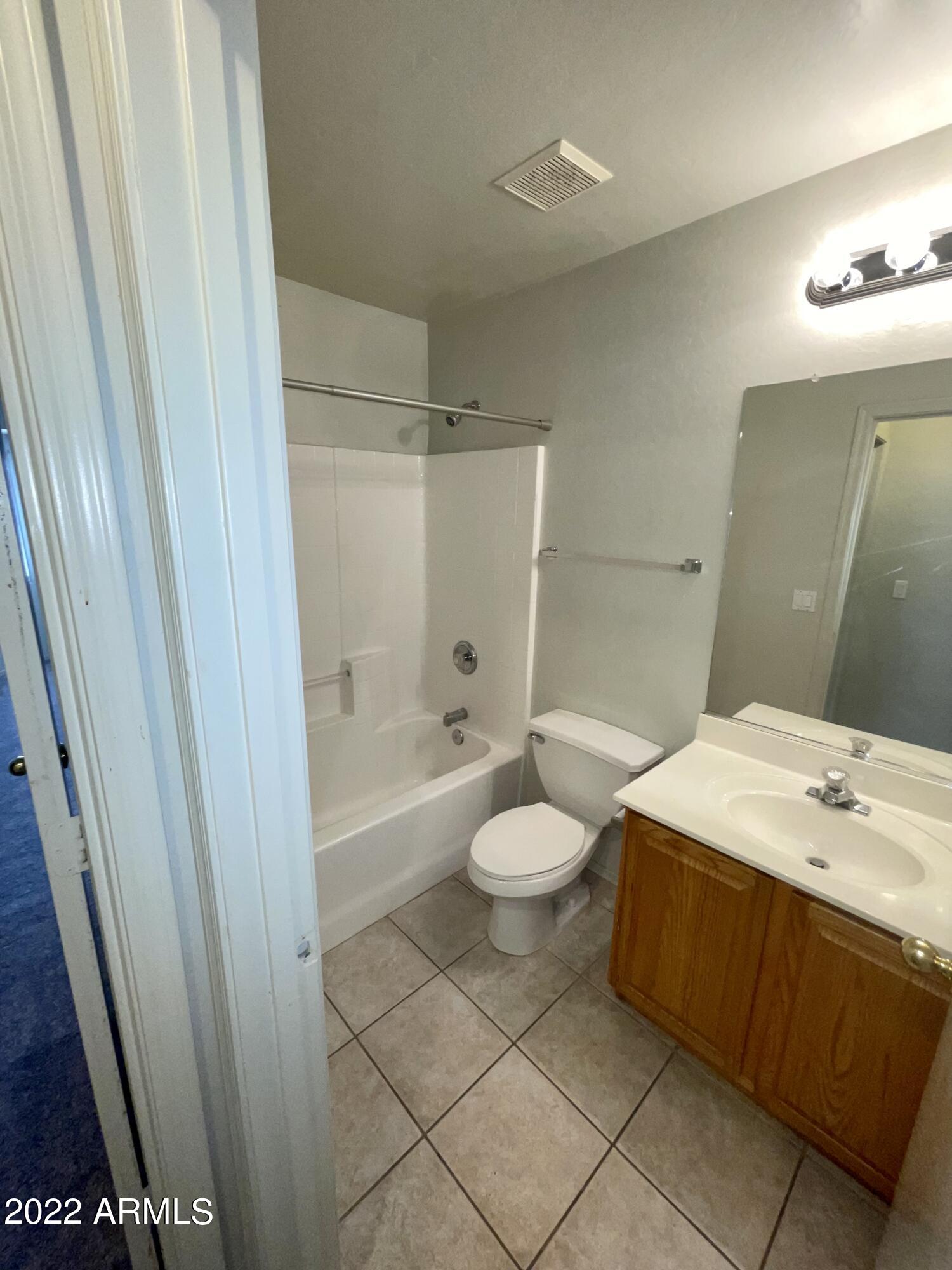 5202 West Pecan Road Laveen, AZ 85339 - Photo 8 of 11 627DE80E-B43B-4AAD-B96B-5470CB590635
