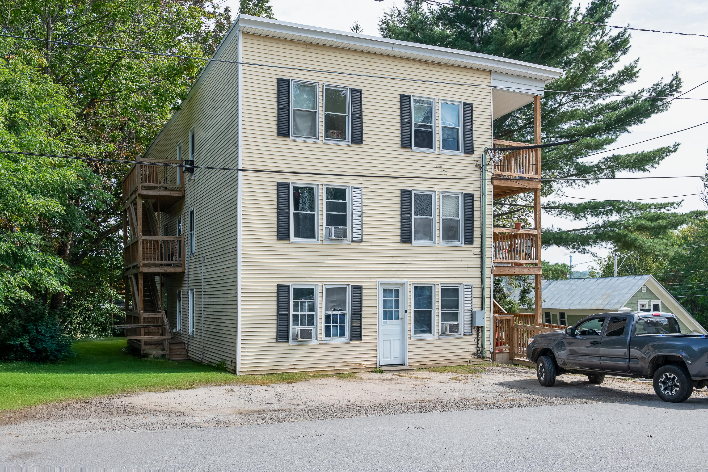 512 Kennebec Street Rumford, ME 04276 - Photo 2 of 3 Ext 2