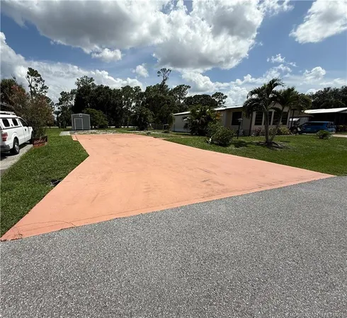 a view of outdoor space yard and entertaining space