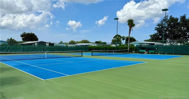 a view of a tennis court