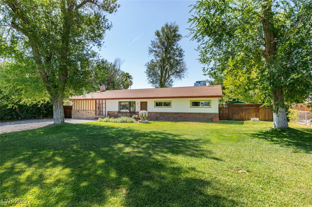 4087 Pleasant Road Las Vegas, NV 89108 - Photo 1 of 74 Ranch-style house with brick siding