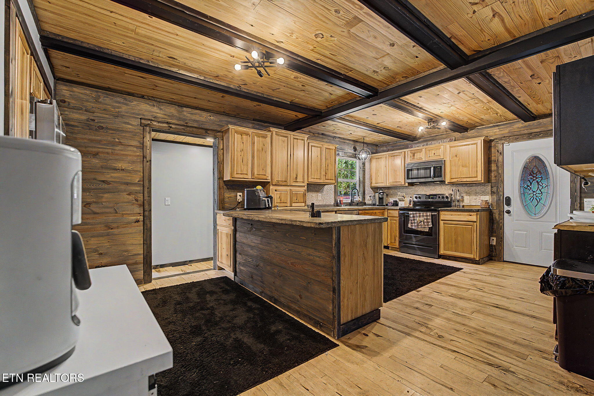 381 Fox Cemetery Road Sevierville, TN 37876 - Photo 8 of 45 27-web-or-mls-381-fox-cemetery-rd