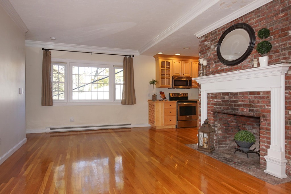 5 Porter Road, Unit 203 Andover, MA 01810 - Photo 4 of 11