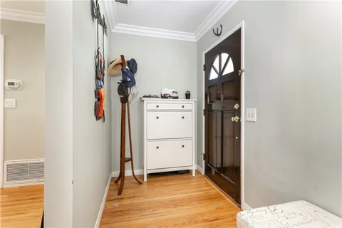 $1,068,000 | 1151 East Mountain View Avenue, Glendora, CA 91741