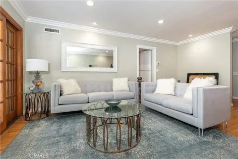 $1,068,000 | 1151 East Mountain View Avenue, Glendora, CA 91741