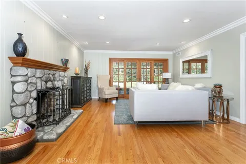 $1,068,000 | 1151 East Mountain View Avenue, Glendora, CA 91741