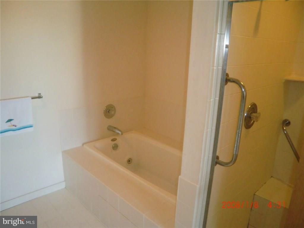 6 West Mariners Point Tuckerton, NJ 08087 - Photo 11 of 15 Gallery Image 11