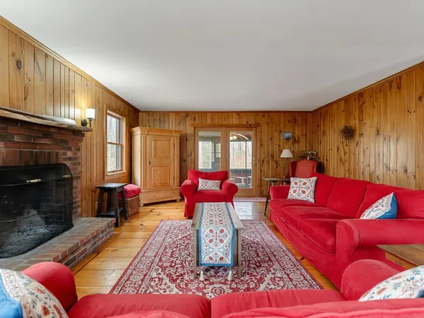 $775,000 | 109 Isthmus Drive, Leicester, VT 05733