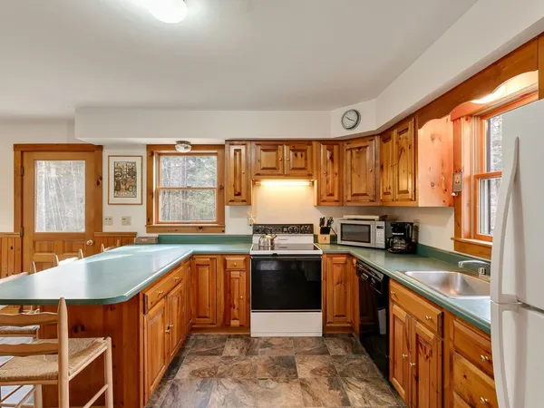 $775,000 | 109 Isthmus Drive, Leicester, VT 05733