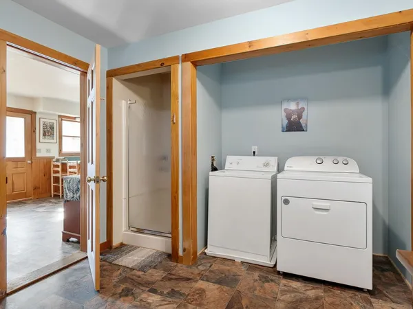 $775,000 | 109 Isthmus Drive, Leicester, VT 05733