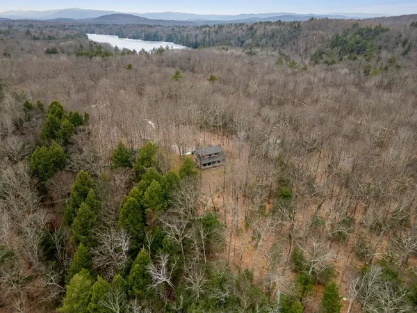 $775,000 | 109 Isthmus Drive, Leicester, VT 05733