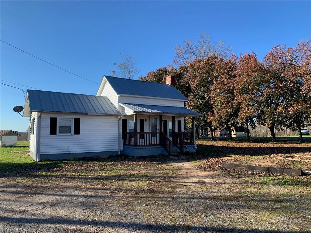 1462 Highway 770 Sandy Ridge, NC 27046 - Photo 5 of 26