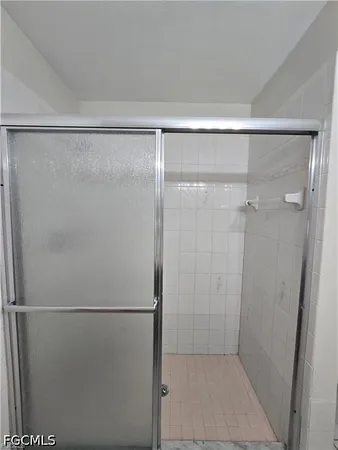 $1,250 | 4815 Triton Court East, Unit 11, Cape Coral, FL 33904