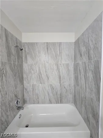 $1,250 | 4815 Triton Court East, Unit 11, Cape Coral, FL 33904