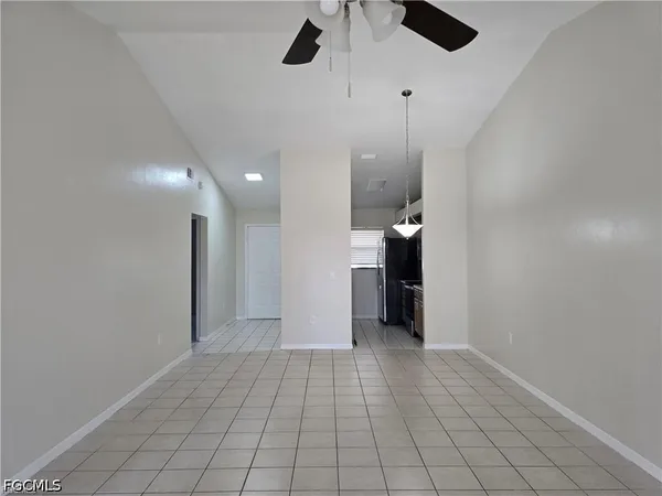 $1,250 | 4815 Triton Court East, Unit 11, Cape Coral, FL 33904