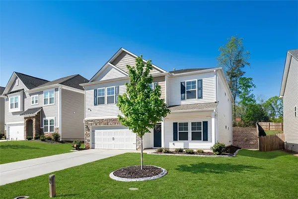 $399,900 | 216 Carvel Trail, Seneca, SC 29678