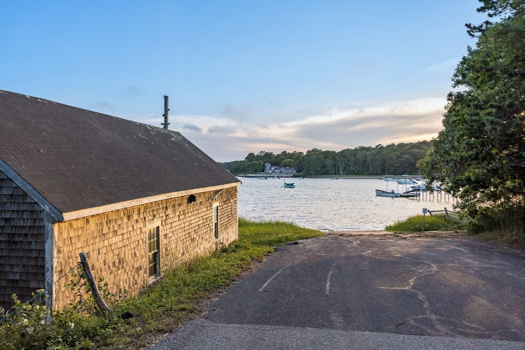 193 Quanset Road Orleans, MA 02653 - Photo 42 of 42 Gallery Image 42