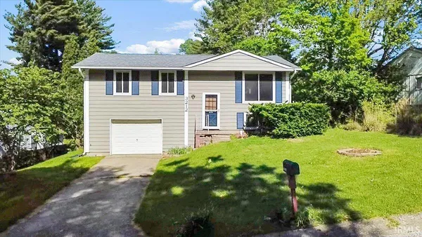 $219,900 | 3212 Meadow Lane, Bloomington, IN 47404