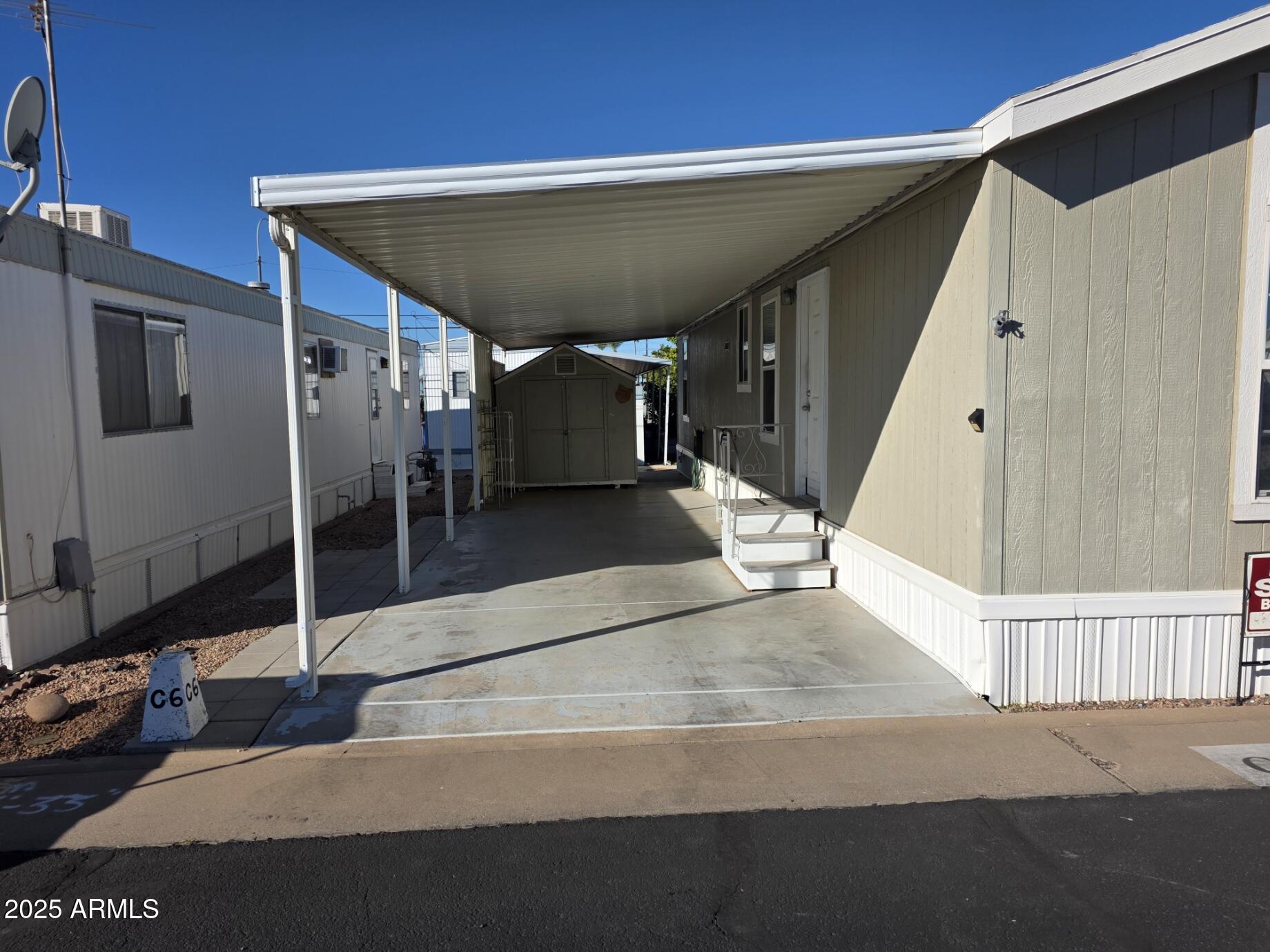 7807 East Main Street, Unit C6 Mesa, AZ 85207 - Photo 20 of 32 a view of a porch