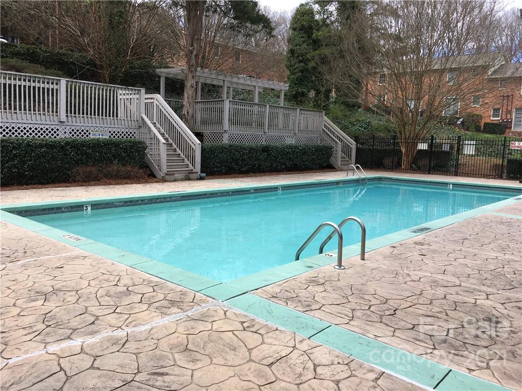 4317 Walker Road, Unit A Charlotte, NC 28211 - Photo 17 of 20 Gallery Image 17
